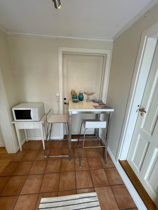 Apartament With Access To Garden, Central, Quiet And With Free Parking Fredrikstad Extérieur photo